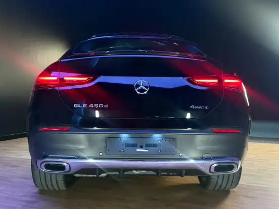 MERCEDES-BENZ-GLE 450d-2025