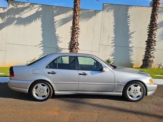 MERCEDES-BENZ-C 43 AMG-4.3 SEDAN V8 GASOLINA 4P AUTOMÁTICO MERCEDES-BENZ-C 43 AMG-1998