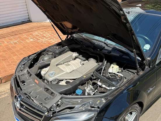 MERCEDES-BENZ-C 63 AMG-6.3 SEDAN V8 GASOLINA 4P AUTOMATICO MERCEDES-BENZ-C 63 AMG-2009