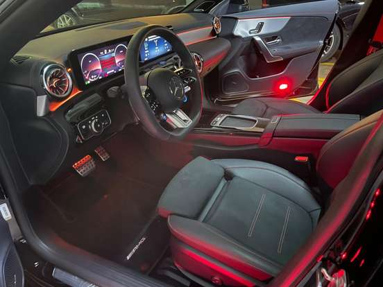 MERCEDES-BENZ-CLA 35 AMG-2.0 MHEV 4MATIC 8G-DCT MERCEDES-BENZ-CLA 35 AMG-2025