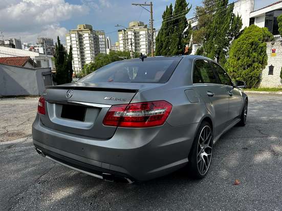 MERCEDES-BENZ-E 63 AMG-2011