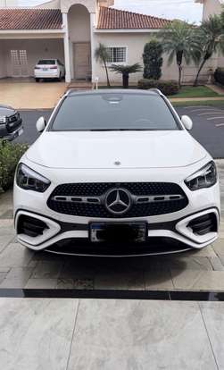 MERCEDES-BENZ-GLA 200-2025