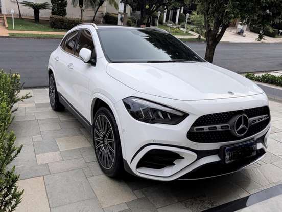 MERCEDES-BENZ-GLA 200-1.3 MHEV AMG LINE 7G-DCT MERCEDES-BENZ-GLA 200-2025