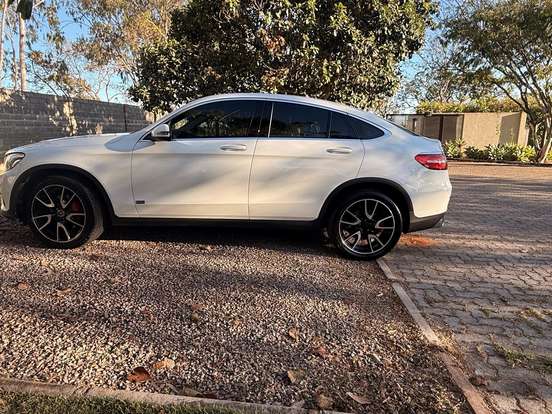 MERCEDES-BENZ-GLC 250-2.0 CGI GASOLINA COUPÉ 4MATIC 9G-TRONIC MERCEDES-BENZ-GLC 250-2017