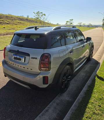 MINI-COUNTRYMAN-2023
