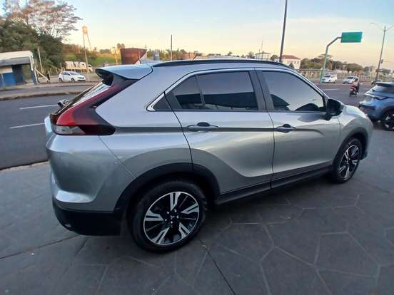 MITSUBISHI-ECLIPSE CROSS-2023
