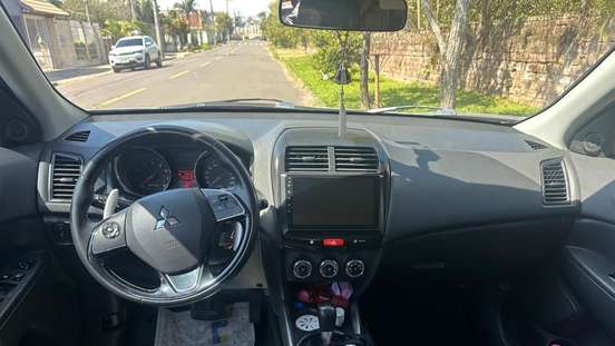 MITSUBISHI-ASX-2017