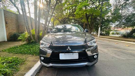 MITSUBISHI-ASX-2017