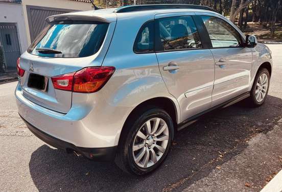 MITSUBISHI-ASX-2015