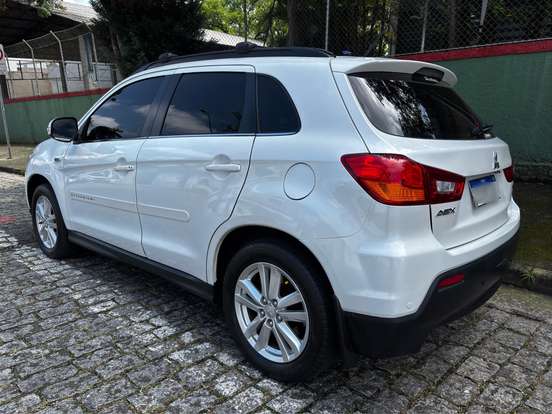 MITSUBISHI-ASX-2.0 4X4 AWD 16V GASOLINA 4P AUTOMÁTICO MITSUBISHI-ASX-2011