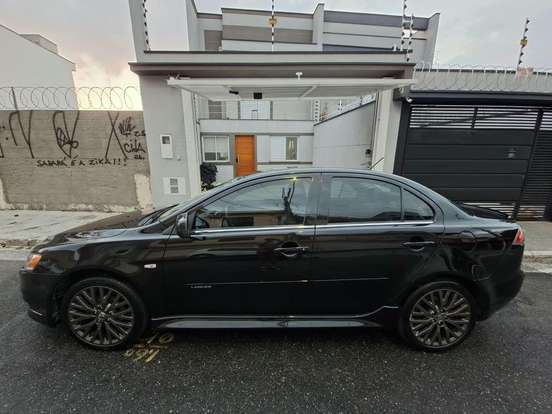 MITSUBISHI-LANCER-2.0 GT 16V GASOLINA 4P AUTOMÁTICO MITSUBISHI-LANCER-2015