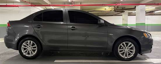 MITSUBISHI-LANCER-2015