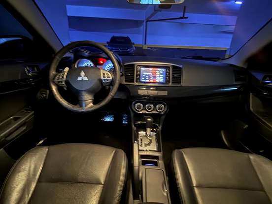 MITSUBISHI-LANCER-2.0 HLE 16V GASOLINA 4P AUTOMÁTICO MITSUBISHI-LANCER-2015