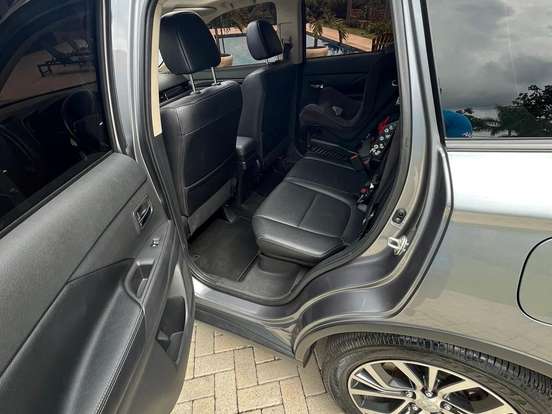 MITSUBISHI-OUTLANDER-2.0 16V GASOLINA 4P AUTOMÁTICO MITSUBISHI-OUTLANDER-2016