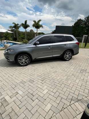 MITSUBISHI-OUTLANDER-2016