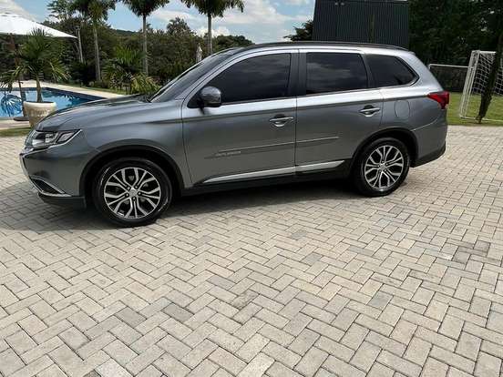 MITSUBISHI-OUTLANDER-2.0 16V GASOLINA 4P AUTOMÁTICO MITSUBISHI-OUTLANDER-2016