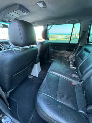MITSUBISHI-PAJERO-2009