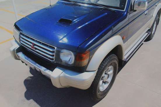 MITSUBISHI-PAJERO-1994