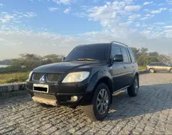 MITSUBISHI PAJERO TR4 2.0 4X2 16V 140CV FLEX 4P AUTOMÁTICO MITSUBISHI PAJERO TR4 2.0 4X2 16V 140CV FLEX 4P AUTOMÁTICO