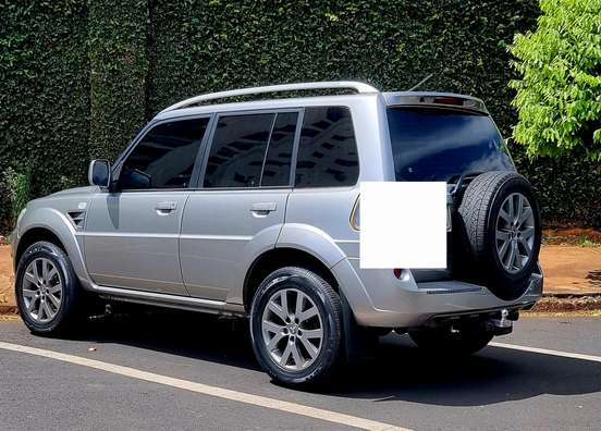 MITSUBISHI-PAJERO TR4-2015