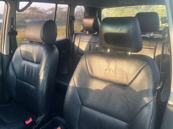 MITSUBISHI-PAJERO TR4-2.0 4X2 16V 140CV FLEX 4P AUTOMÁTICO MITSUBISHI-PAJERO TR4-2012
