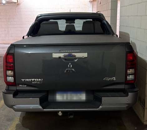 MITSUBISHI-TRITON-2025
