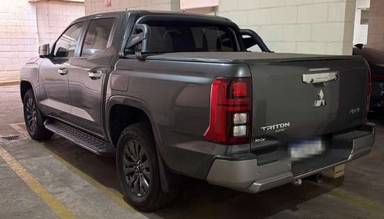 MITSUBISHI-TRITON-2.4 BITURBO DIESEL CD HPE-S 4X4 AUTOMÁTICO MITSUBISHI-TRITON-2025