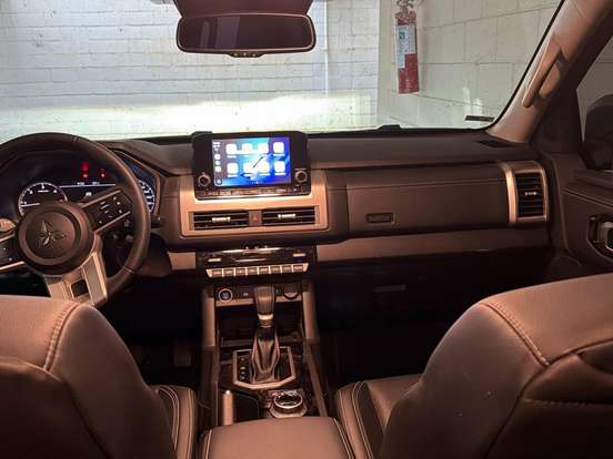 MITSUBISHI-TRITON-2.4 BITURBO DIESEL CD HPE-S 4X4 AUTOMÁTICO MITSUBISHI-TRITON-2025