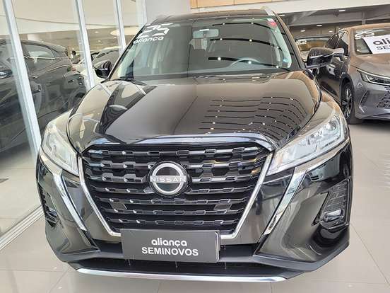 NISSAN-KICKS PLAY-2025