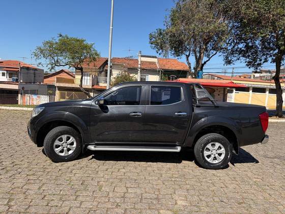 NISSAN FRONTIER 2.3 16V TURBO DIESEL XE CD 4X4 AUTOMÁTICO