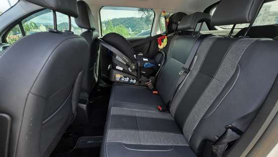 PEUGEOT-2008-2022