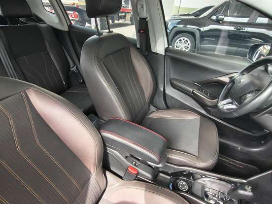 PEUGEOT-2008-1.6 16V THP FLEX GRIFFE INCONCERT 4P AUTOMÁTICO PEUGEOT-2008-2020
