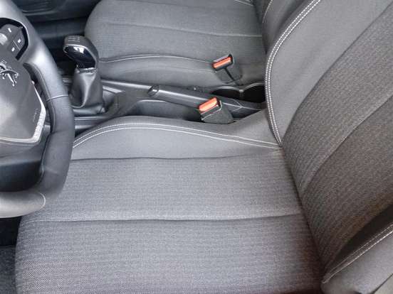 PEUGEOT-208-1.0 FIREFLY FLEX LIKE MANUAL PEUGEOT-208-2024