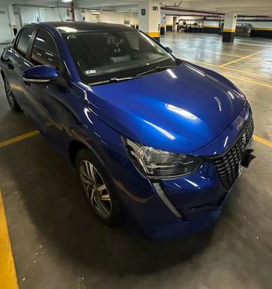 PEUGEOT-208-2021