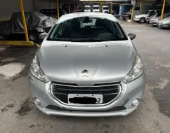 PEUGEOT 208 1.6 GRIFFE 16V FLEX 4P AUTOMÁTICO PEUGEOT 208 1.6 GRIFFE 16V FLEX 4P AUTOMÁTICO
