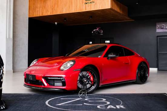 PORSCHE-911-2023