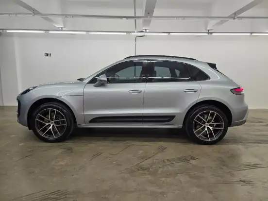 PORSCHE-MACAN-2025