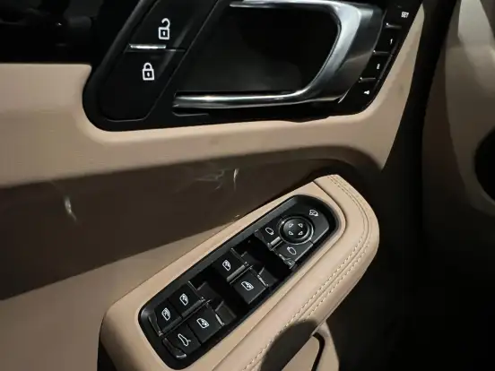 PORSCHE-MACAN-2.0 TURBO GASOLINA PDK PORSCHE-MACAN-2024