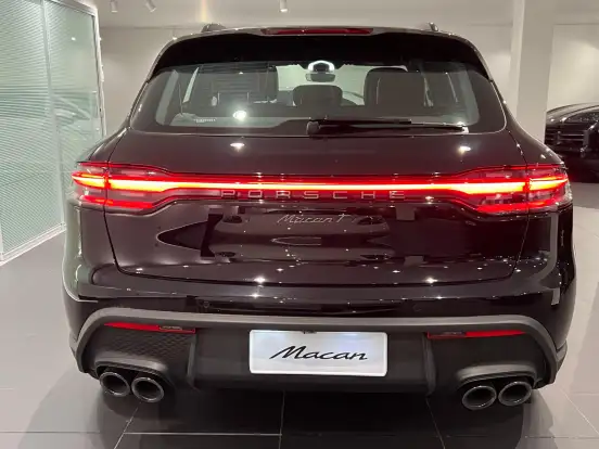 PORSCHE-MACAN-2026