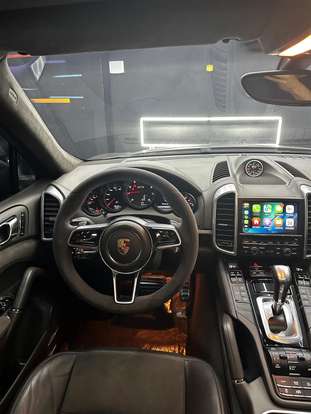 PORSCHE-CAYENNE-2015