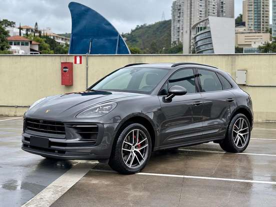 PORSCHE-MACAN-2022