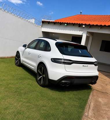 PORSCHE-MACAN-2024