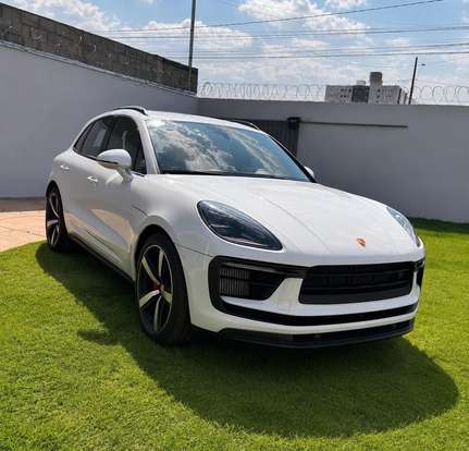 PORSCHE-MACAN-2024