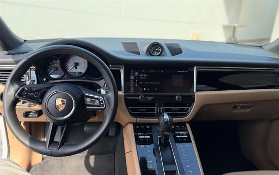 PORSCHE-MACAN-2024