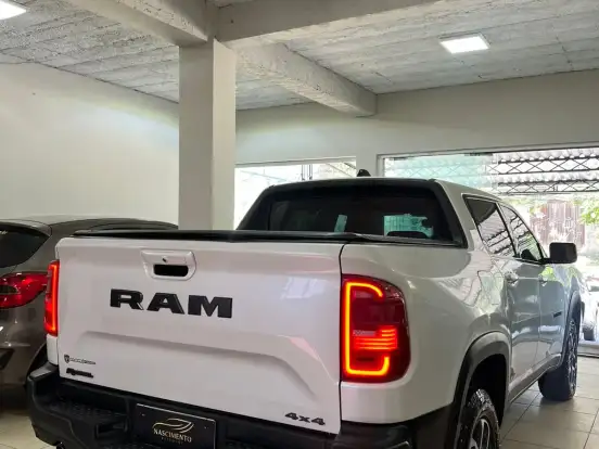 RAM-RAMPAGE-2.0 HURRICANE 4 TURBO GASOLINA REBEL 4X4 AUTOMÁTICO RAM-RAMPAGE-2024
