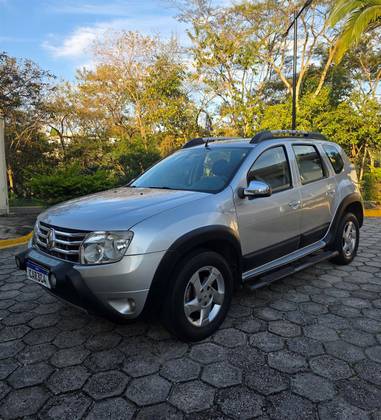 RENAULT DUSTER 2.0 DYNAMIQUE 4X2 16V FLEX 4P AUTOMÁTICO