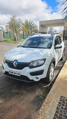 RENAULT SANDERO 1.6 STEPWAY 8V FLEX 4P AUTOMATIZADO