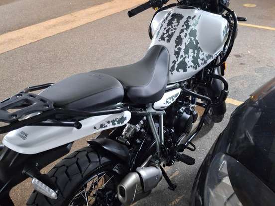 ROYAL ENFIELD-HIMALAYAN 450 KAMET WHITE ROYAL ENFIELD-HIMALAYAN 450 KAMET WHITE-2026