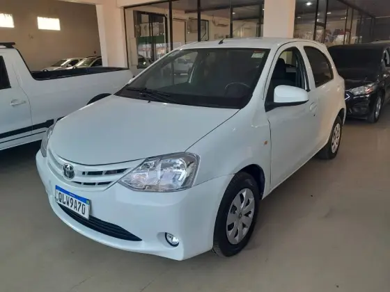TOYOTA ETIOS 1.3 X 16V FLEX 4P MANUAL
