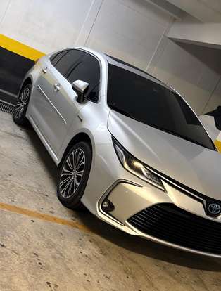 TOYOTA-COROLLA-2021